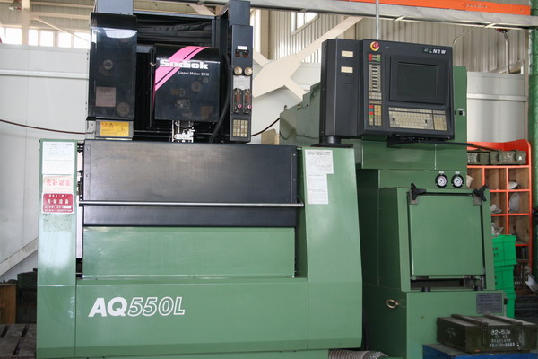 慢走絲(sī)線切割(gē)